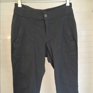 Athleta Trekki Crop Pant